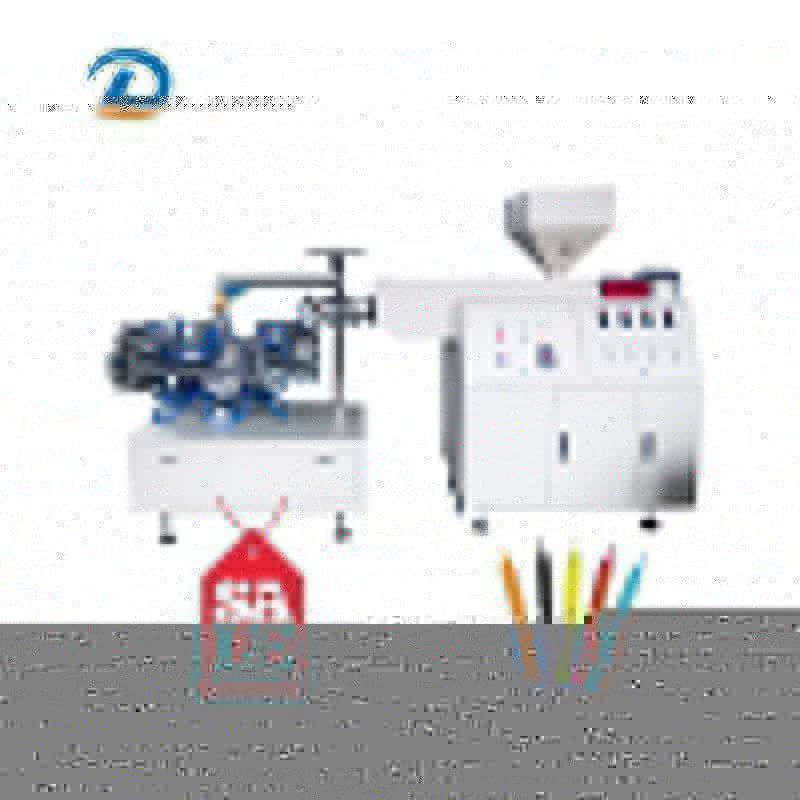 Moldagem por sopro e extrus&atilde;o de picol&eacute;s de LDPE rotacionais com 4 moldes totalmente autom&aacute;ticas M&aacute;quinas